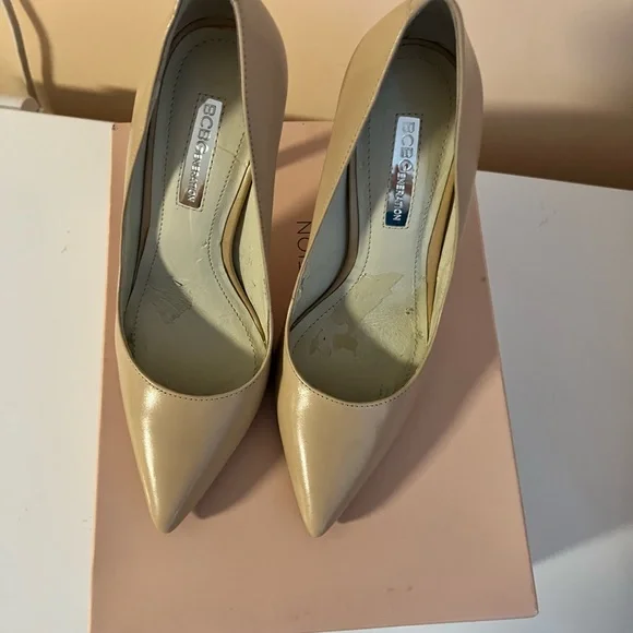 Neutral beige stilettos! - Picture 2 of 7